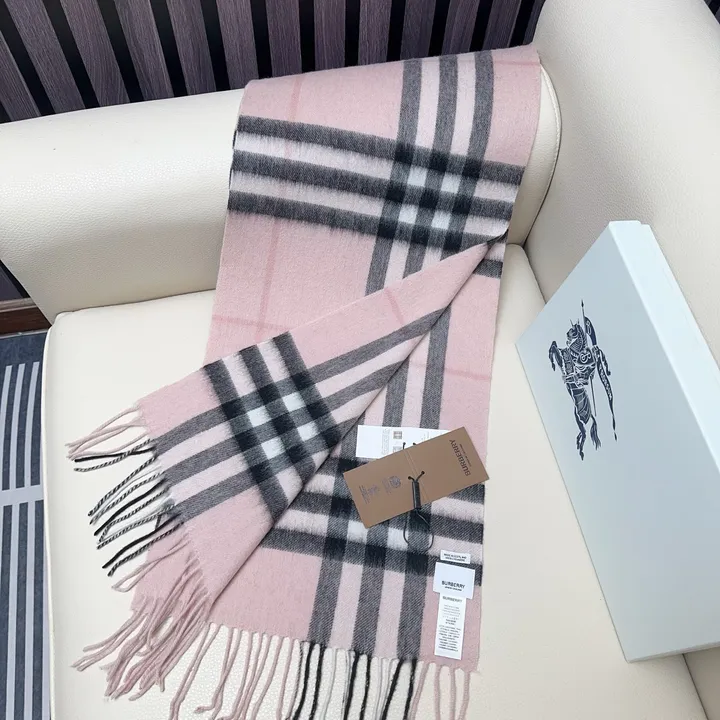 スーパーコピー バーバリー ス マフラー