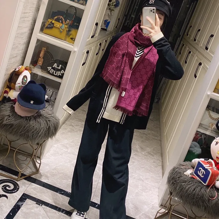 スーパーコピー グッチ マフラー