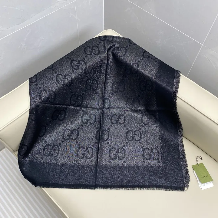 スーパーコピー グッチ マフラー