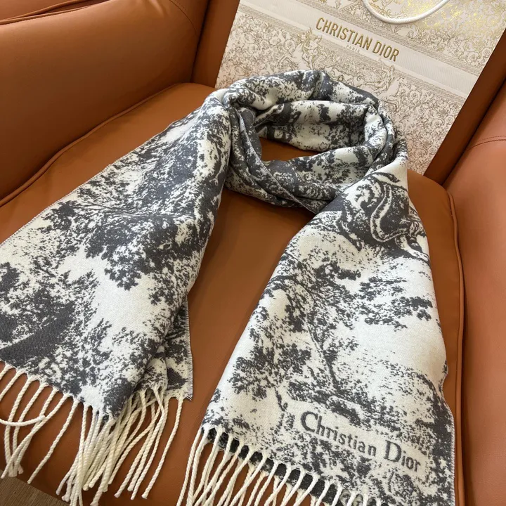 スーパーコピー ディオール マフラー