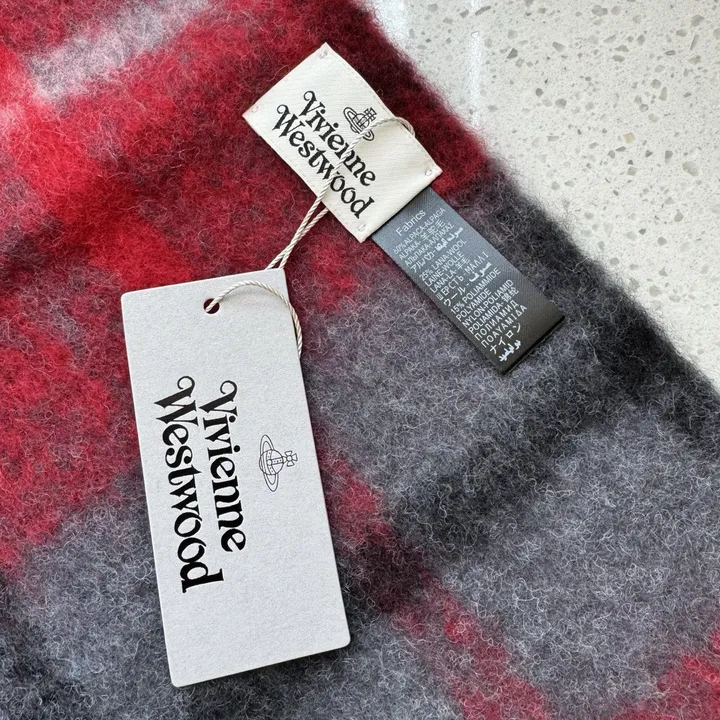 スーパーコピー ヴィヴィアン・ウエストウッド マフラー