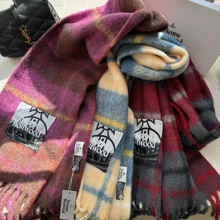 スーパーコピー ヴィヴィアン・ウエストウッド マフラー