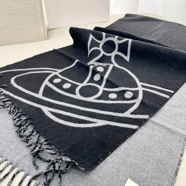 スーパーコピー ヴィヴィアン・ウエストウッド マフラー