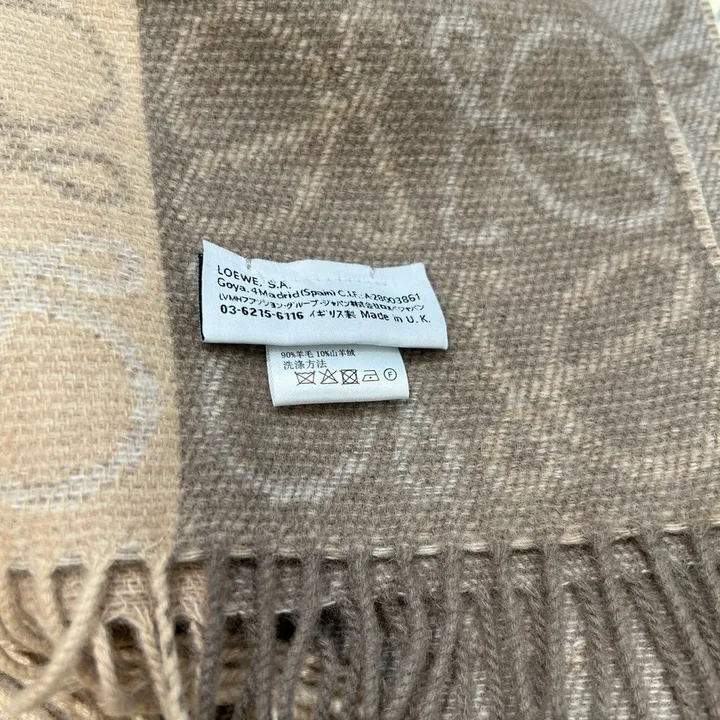 スーパーコピー ロエベ マフラー