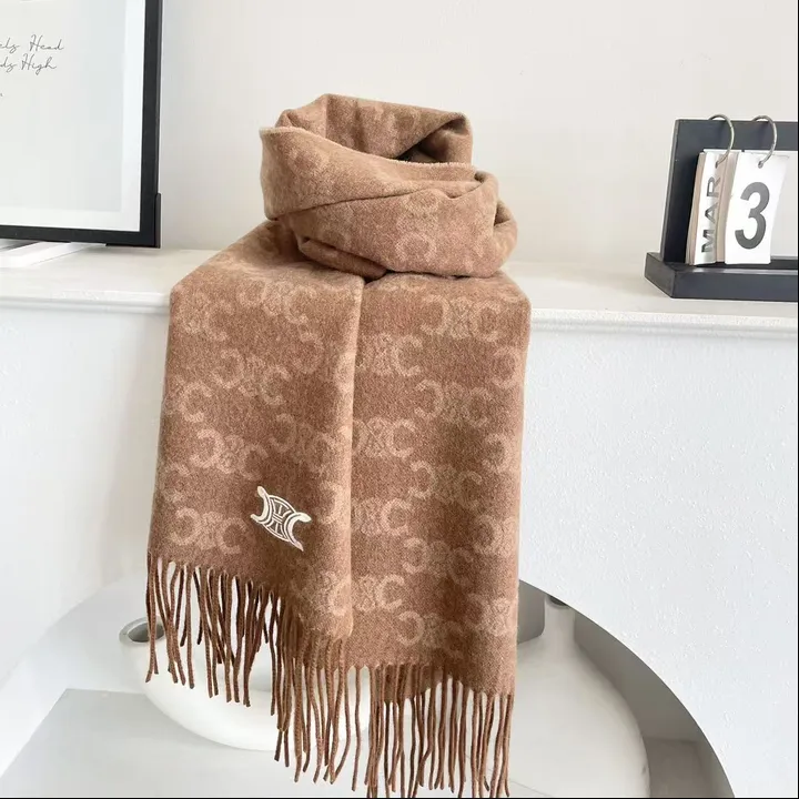 スーパーコピー セリーヌ マフラー