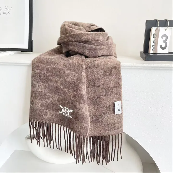 スーパーコピー セリーヌ マフラー