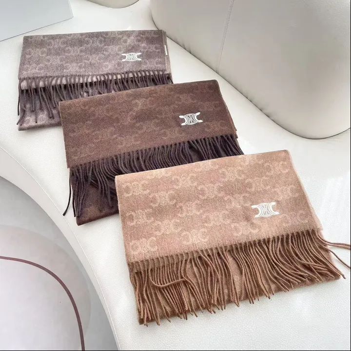 スーパーコピー セリーヌ マフラー