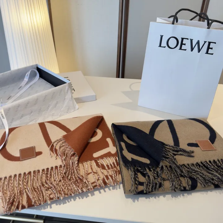 スーパーコピー ロエベ マフラー