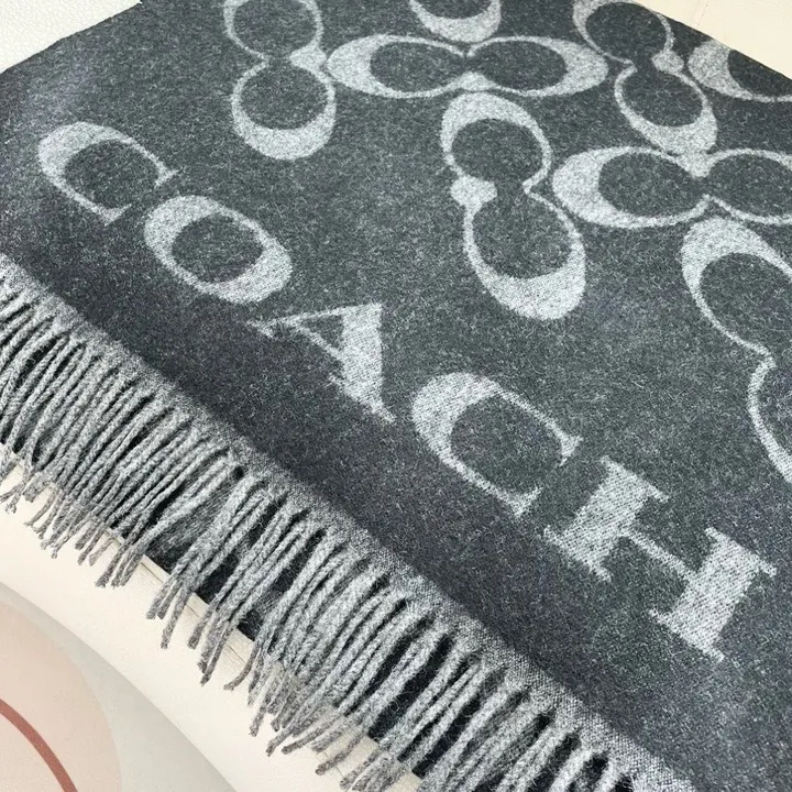 スーパーコピー コーチ マフラー