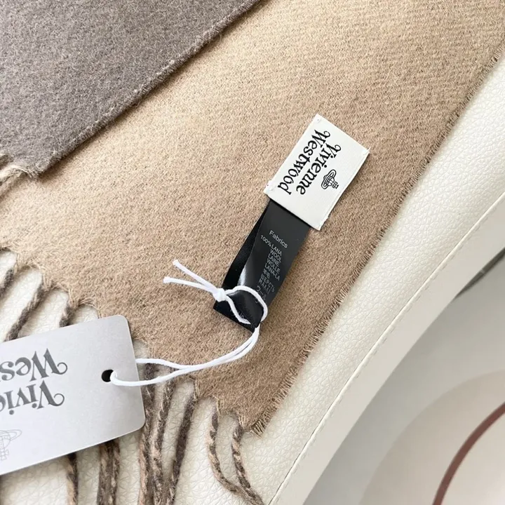 スーパーコピー ヴィヴィアン・ウエストウッド マフラー