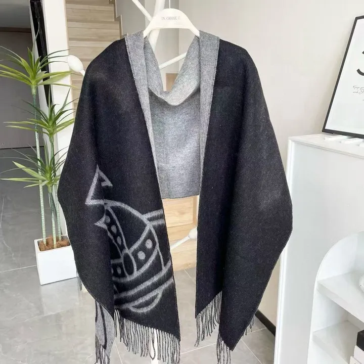 スーパーコピー ヴィヴィアン・ウエストウッド マフラー