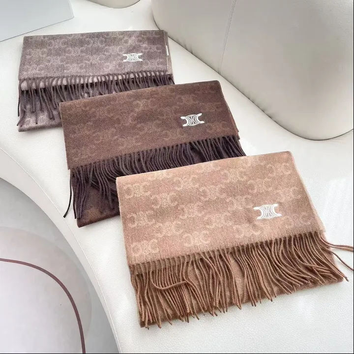 スーパーコピー セリーヌ マフラー