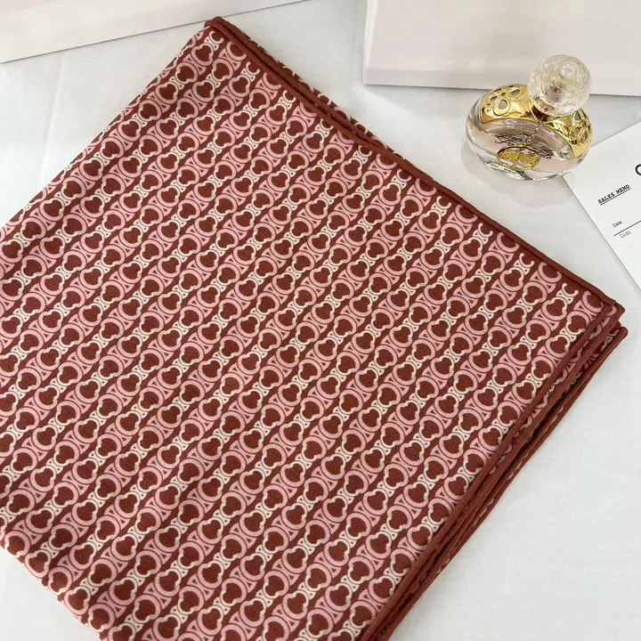 スーパーコピー セリーヌ マフラー