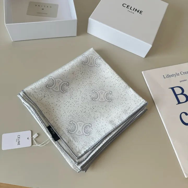 スーパーコピー セリーヌ マフラー