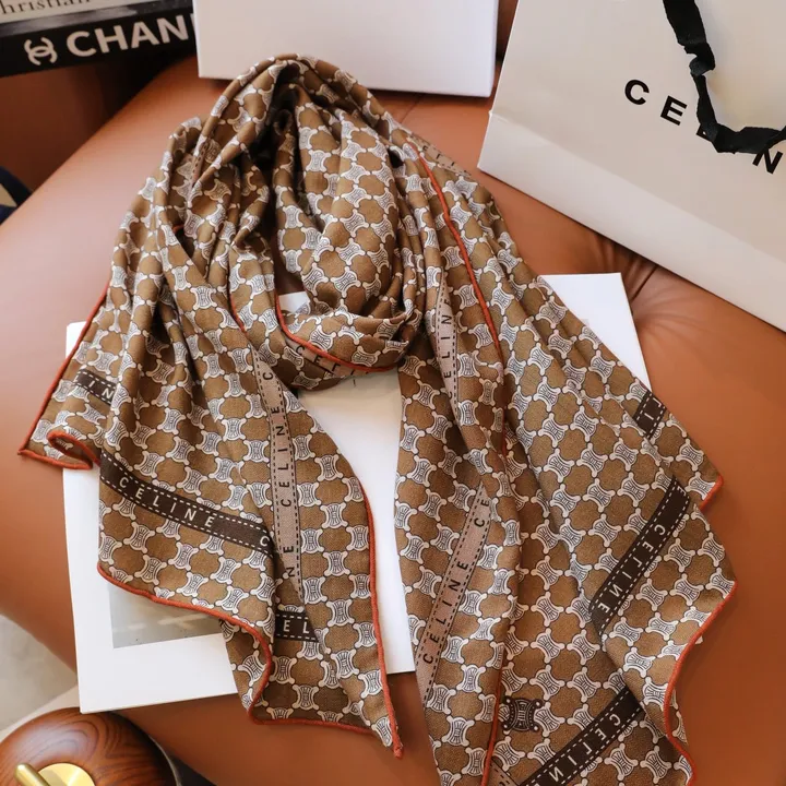 スーパーコピー セリーヌ マフラー