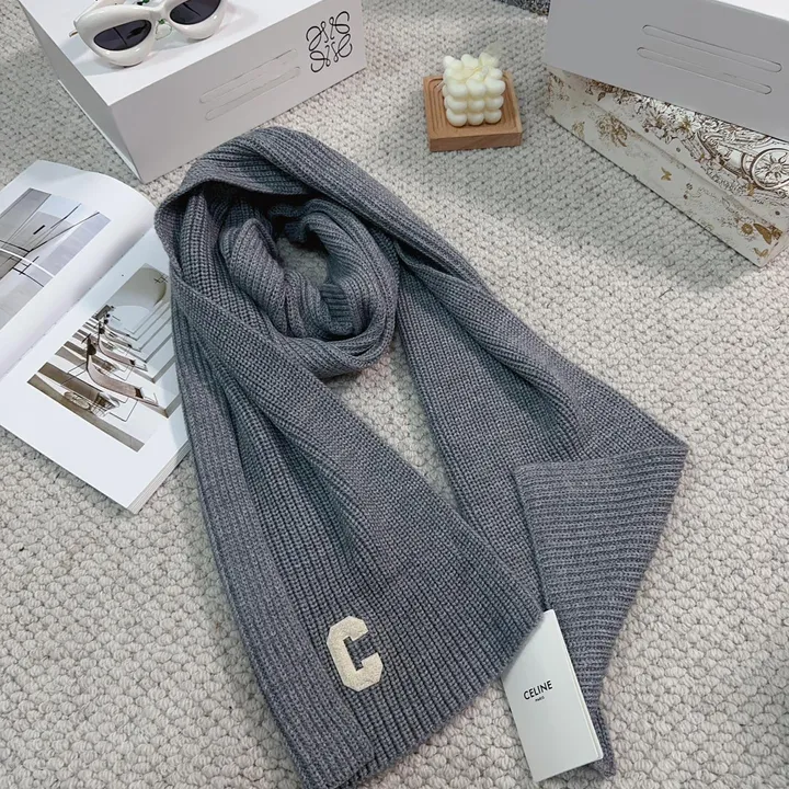 スーパーコピー セリーヌ マフラー