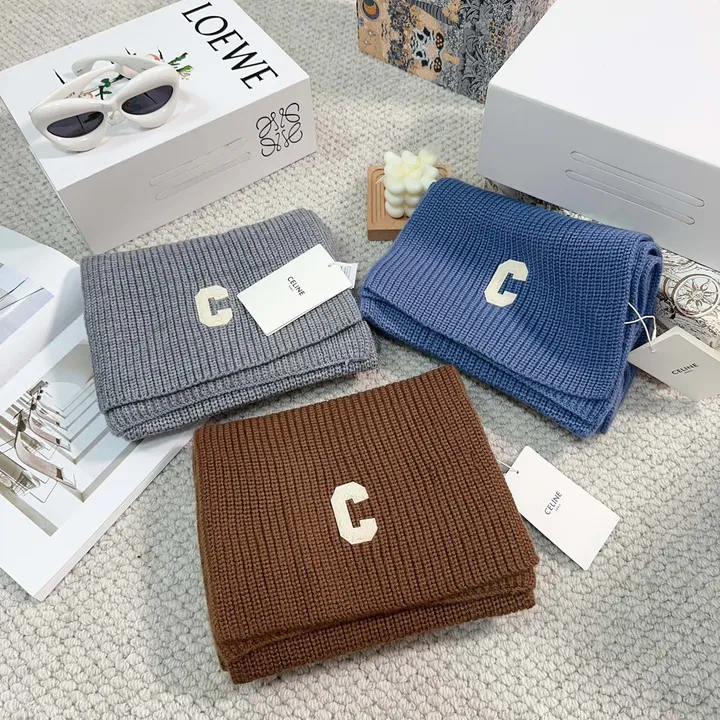 スーパーコピー セリーヌ マフラー