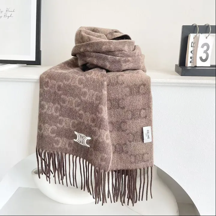 スーパーコピー セリーヌ マフラー