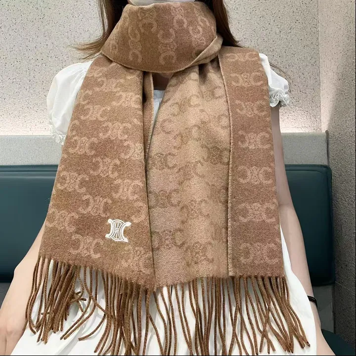 スーパーコピー セリーヌ マフラー