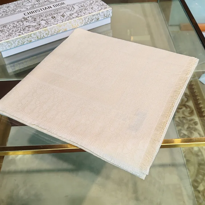 スーパーコピー ディオール マフラー