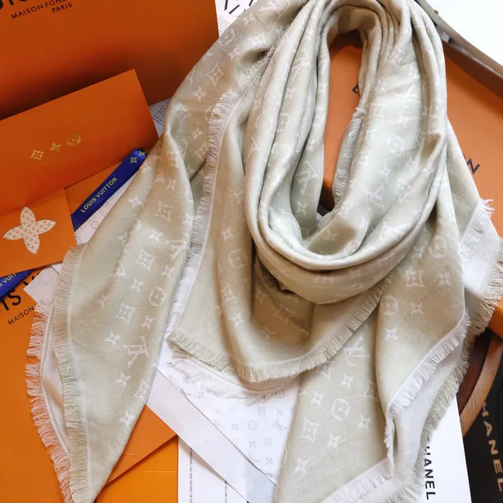 スーパーコピー ルイヴィトン マフラー