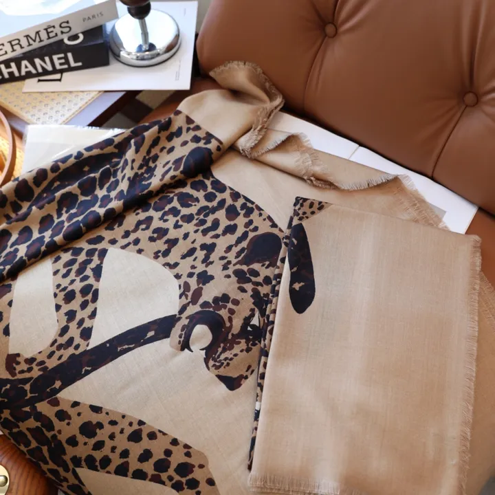 スーパーコピー バレンシアガ マフラー