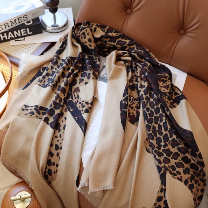 スーパーコピー バレンシアガ マフラー