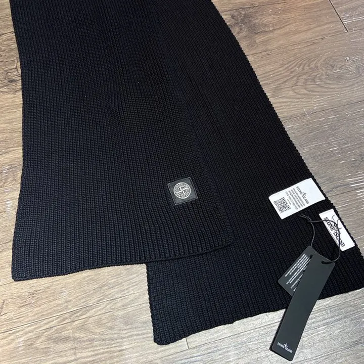 スーパーコピー ストーンアイランド マフラー