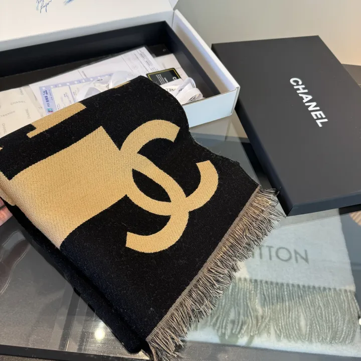 スーパーコピー シャネル マフラー