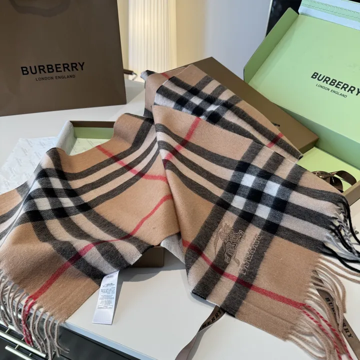 スーパーコピー バーバリー ス マフラー