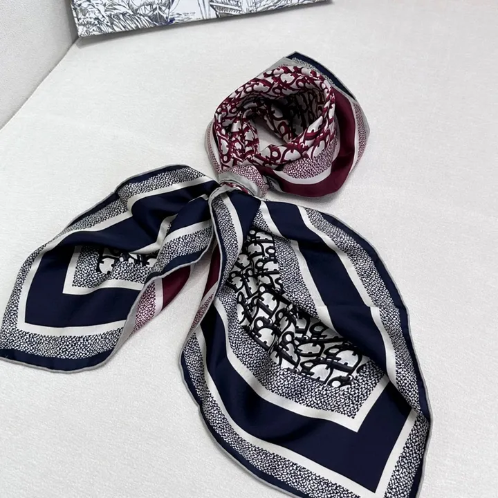 スーパーコピー ディオール マフラー