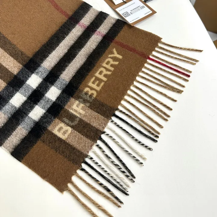 スーパーコピー バーバリー ス マフラー