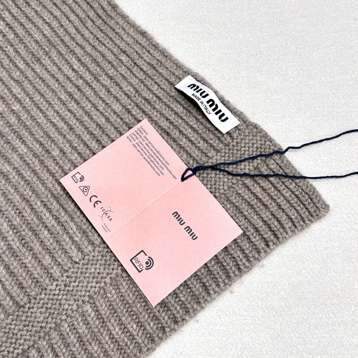 スーパーコピー フェンディ マフラー