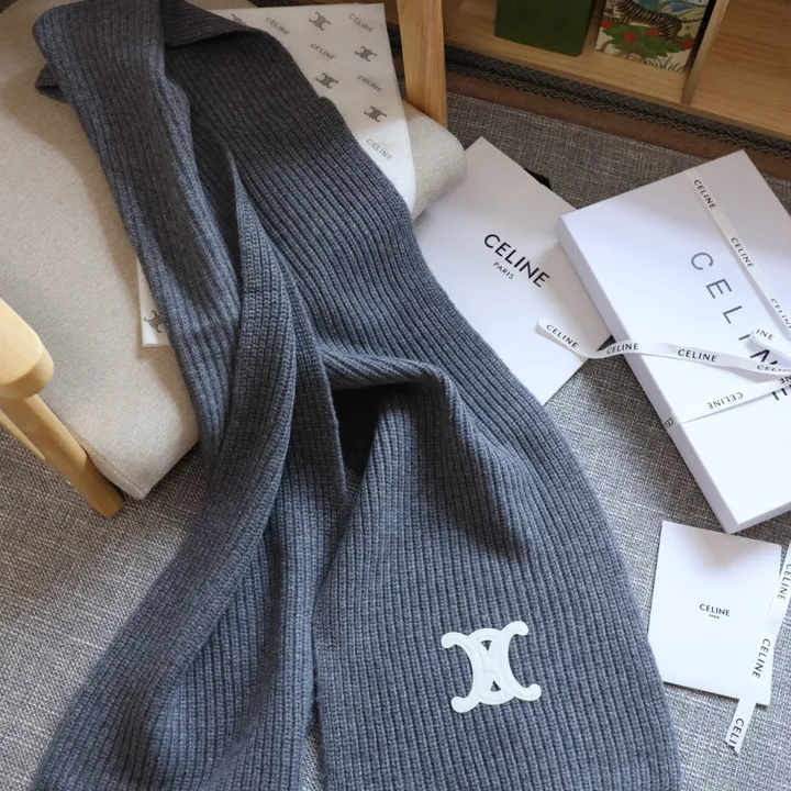 スーパーコピー セリーヌ マフラー