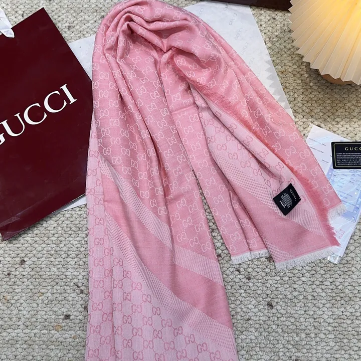 スーパーコピー グッチ マフラー