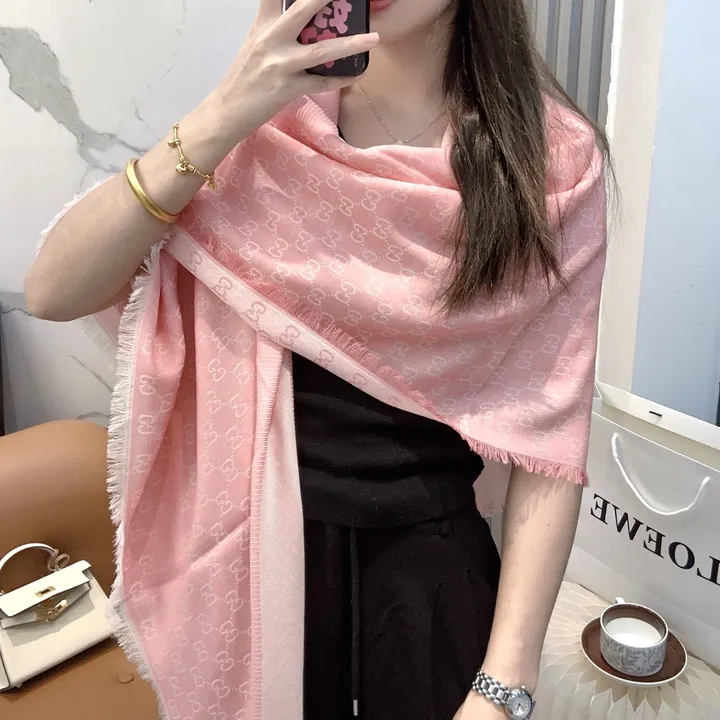 スーパーコピー グッチ マフラー