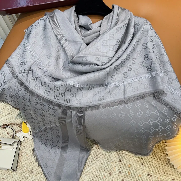 スーパーコピー グッチ マフラー