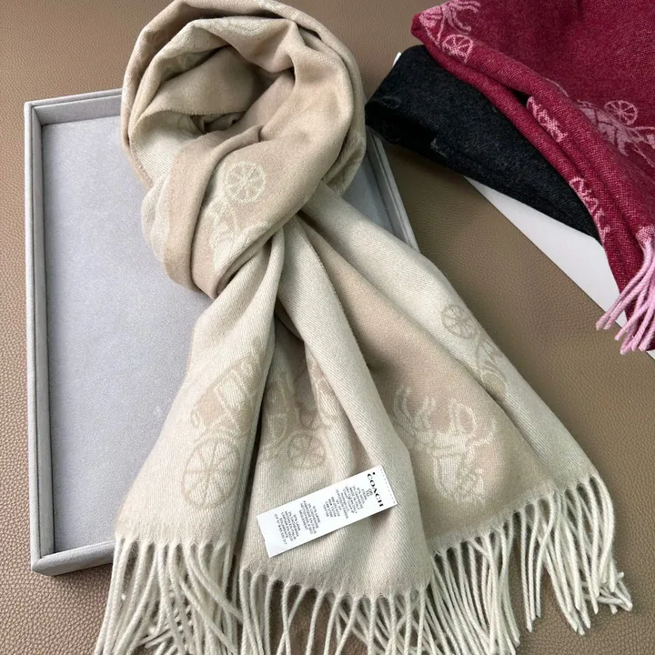 スーパーコピー コーチ マフラー