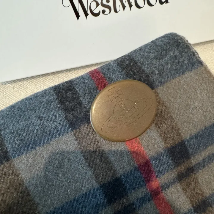 スーパーコピー ヴィヴィアン・ウエストウッド マフラー