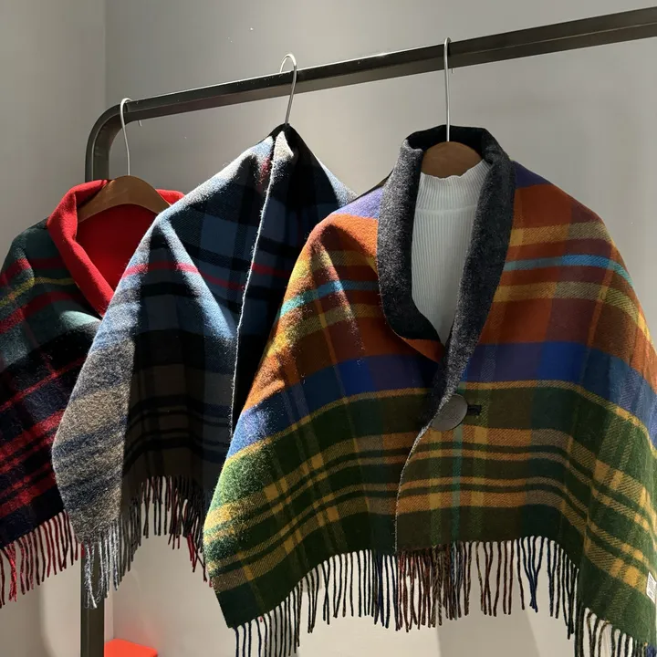 スーパーコピー ヴィヴィアン・ウエストウッド マフラー