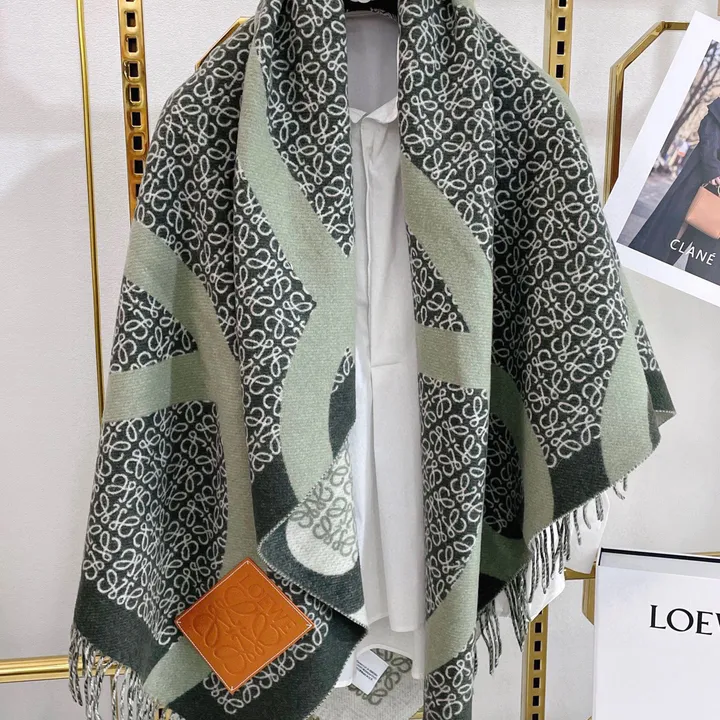 スーパーコピー ロエベ マフラー