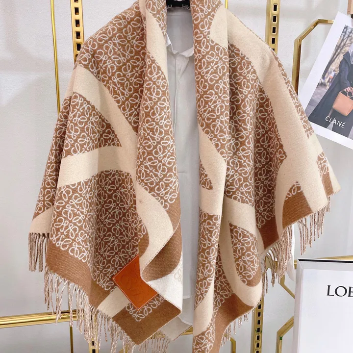 スーパーコピー ロエベ マフラー