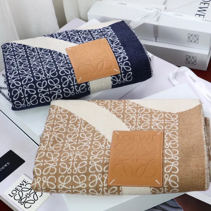 スーパーコピー ロエベ マフラー