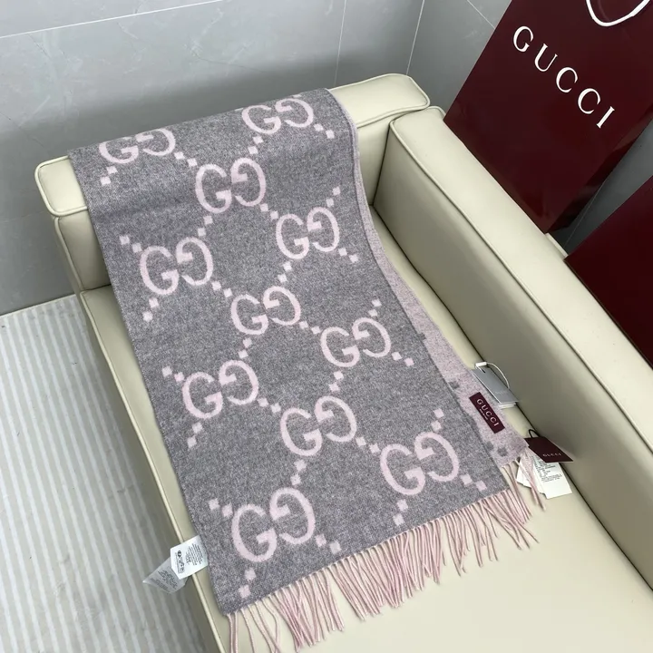 スーパーコピー グッチ マフラー