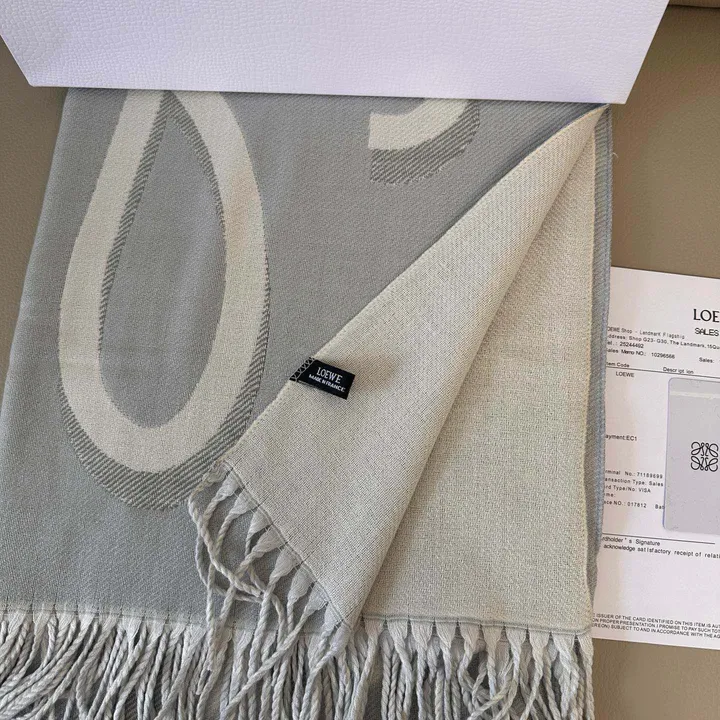 スーパーコピー ロエベ マフラー