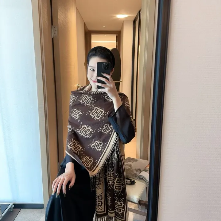 スーパーコピー ジバンシィ マフラー