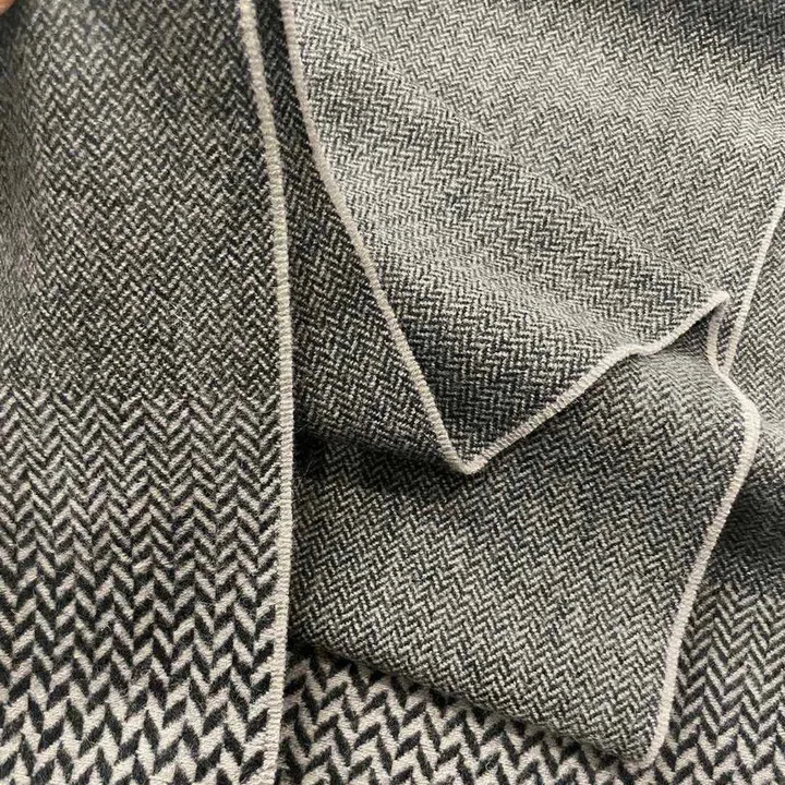 スーパーコピー アルマーニ マフラー