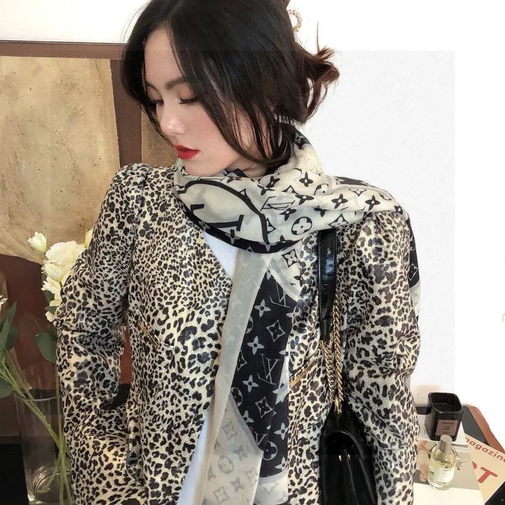 スーパーコピー ルイヴィトン マフラー