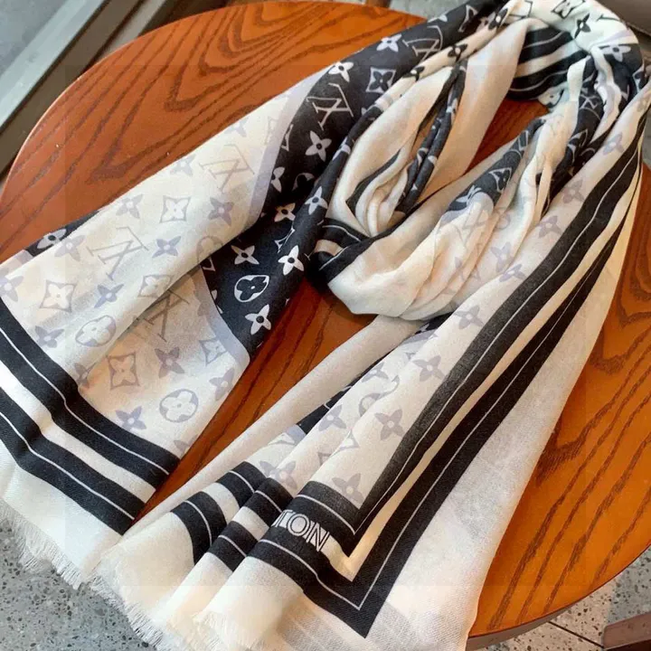 スーパーコピー ルイヴィトン マフラー