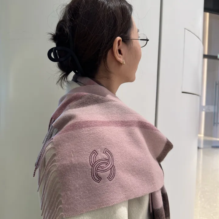 スーパーコピー シャネル マフラー